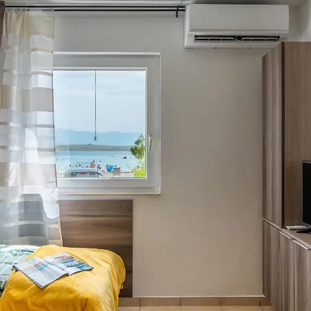 Apartment Andy's Perla Vir